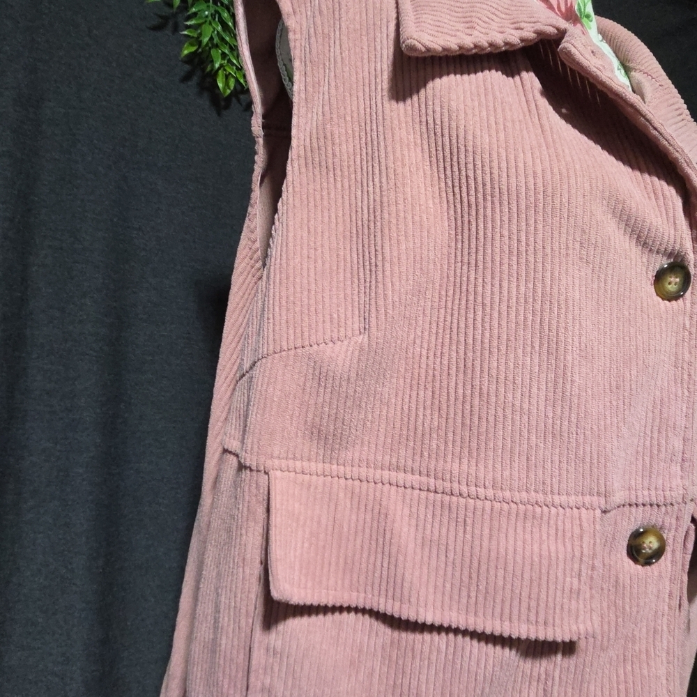 Pink Corduroy Sleeveless Jacket - Picture 2 of 5